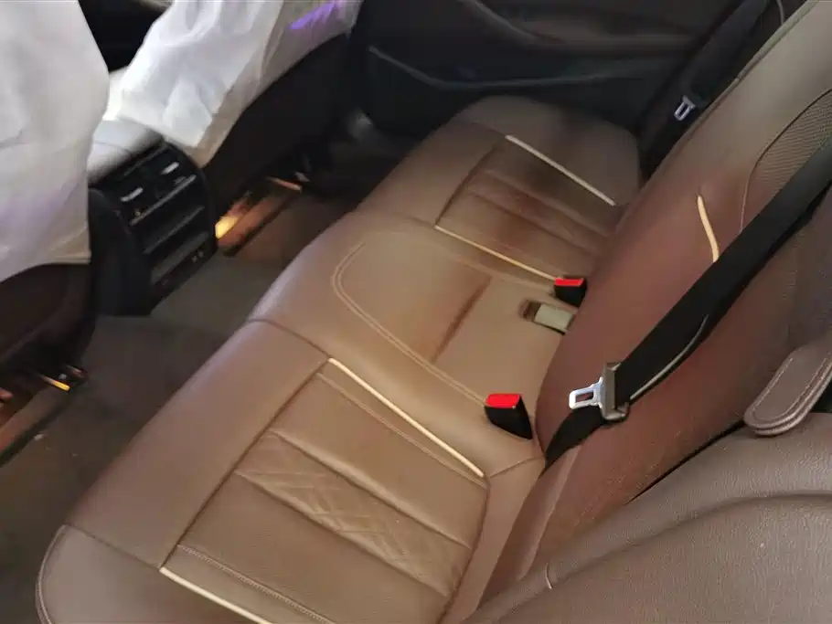 BMW 5 Series 2022 530Li Leading M Sport Package фото 11