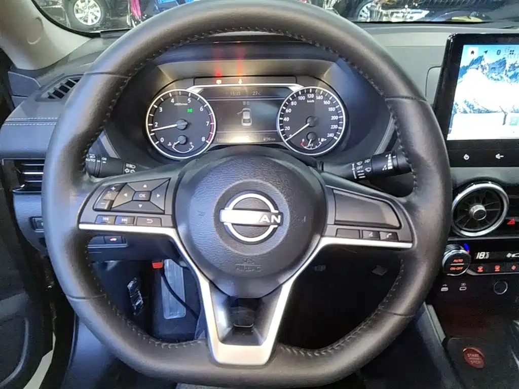 Nissan SYLPHY, миниатюра 11