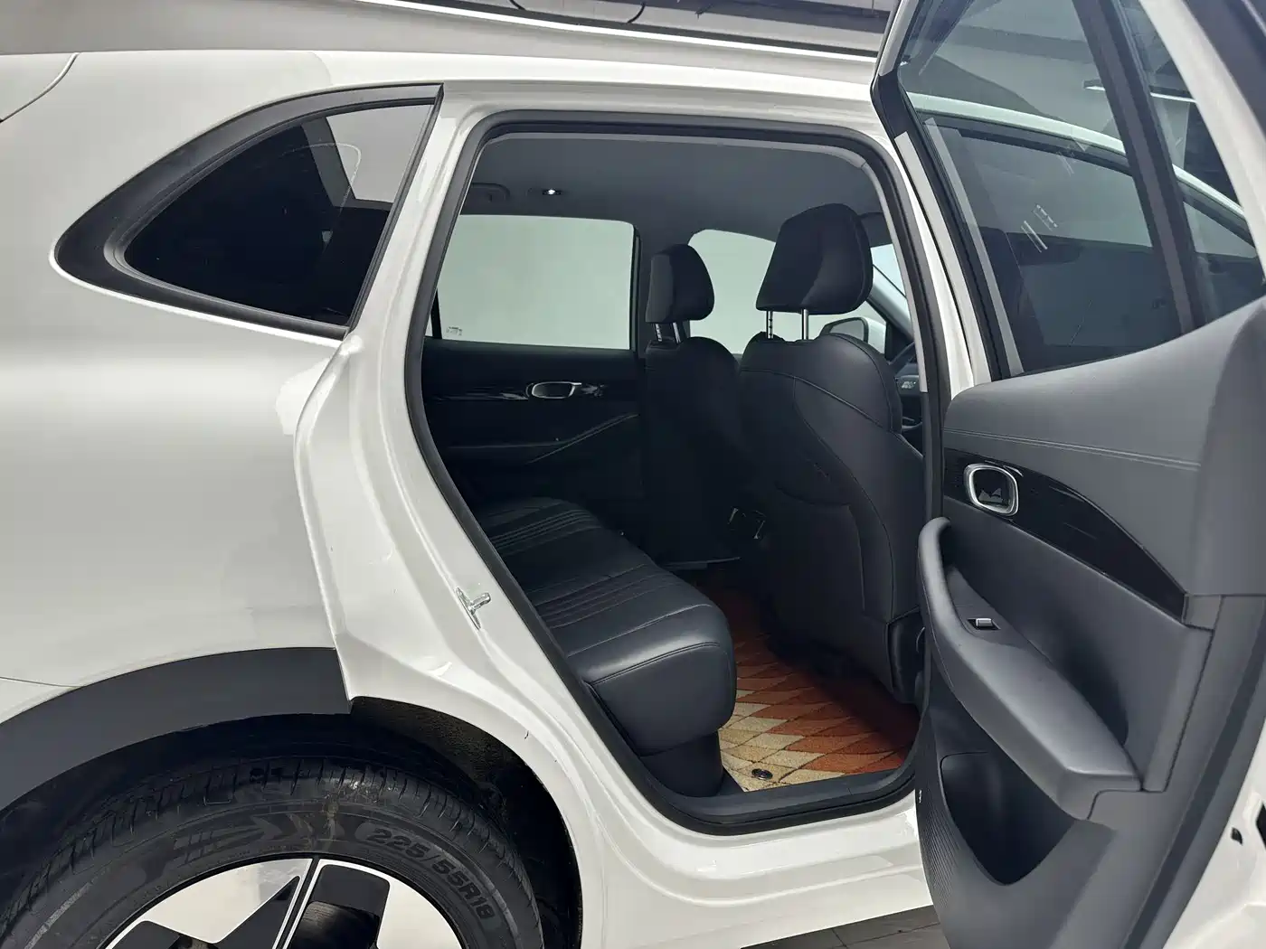 Geely Galaxy Galaxy E5 2024 530km Voyage Edition фото 12