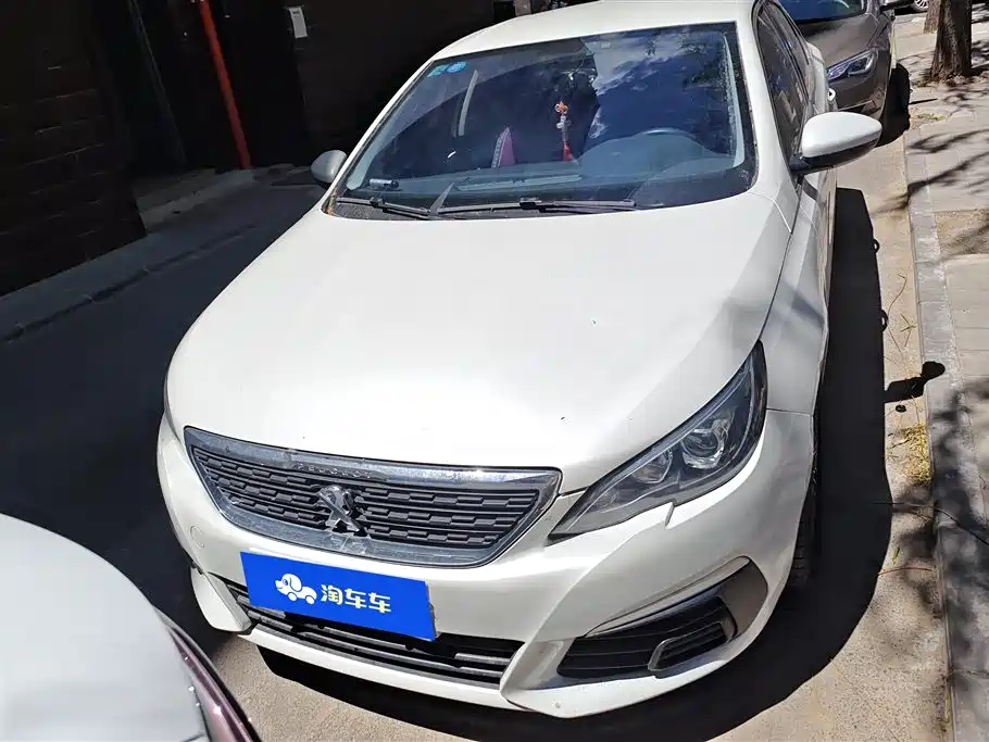 Peugeot 308 2016 1.6L Automatic Fashion фото 2