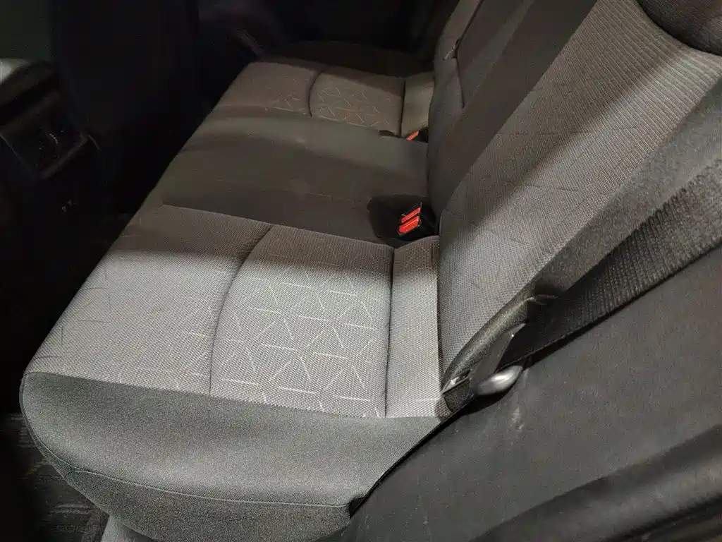 Toyota RAV4 Rongfang 2020 2.0L CVT 2WD Trend Edition фото 13