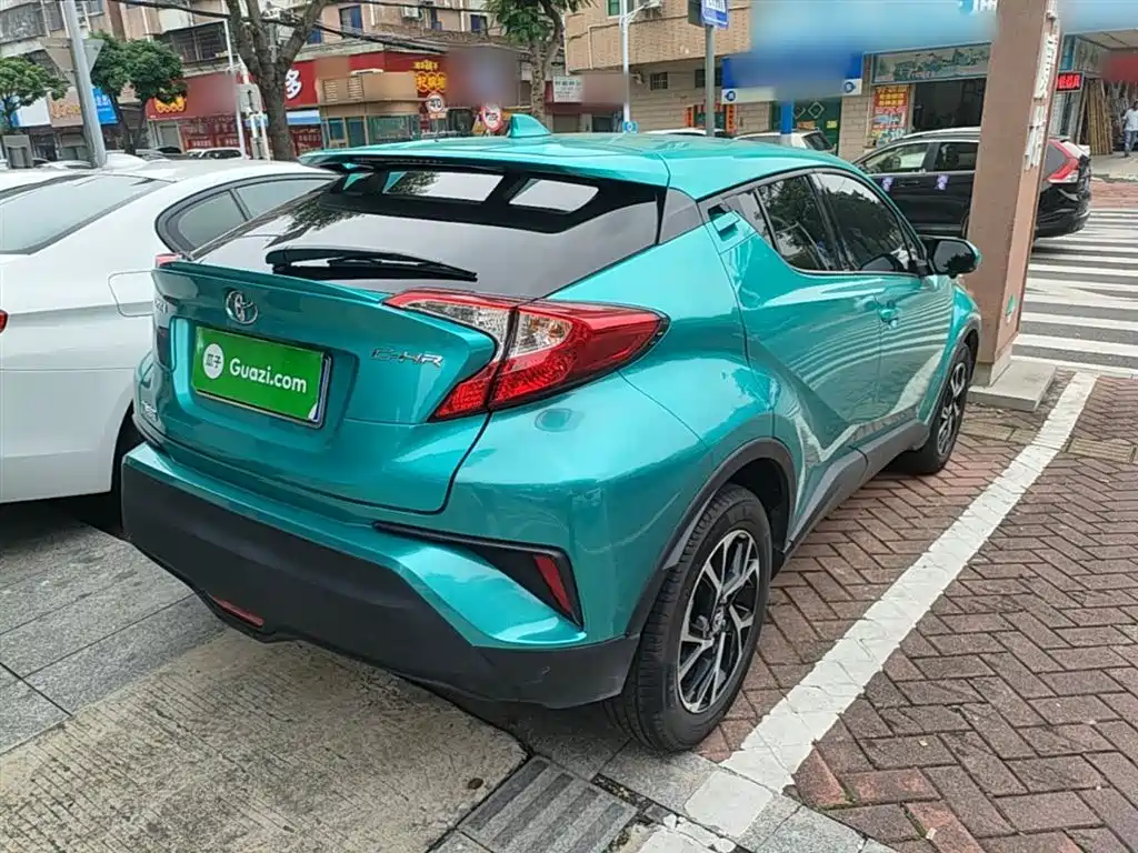 Toyota C-HR 2018 2.0L Leading Edition China VI фото 7