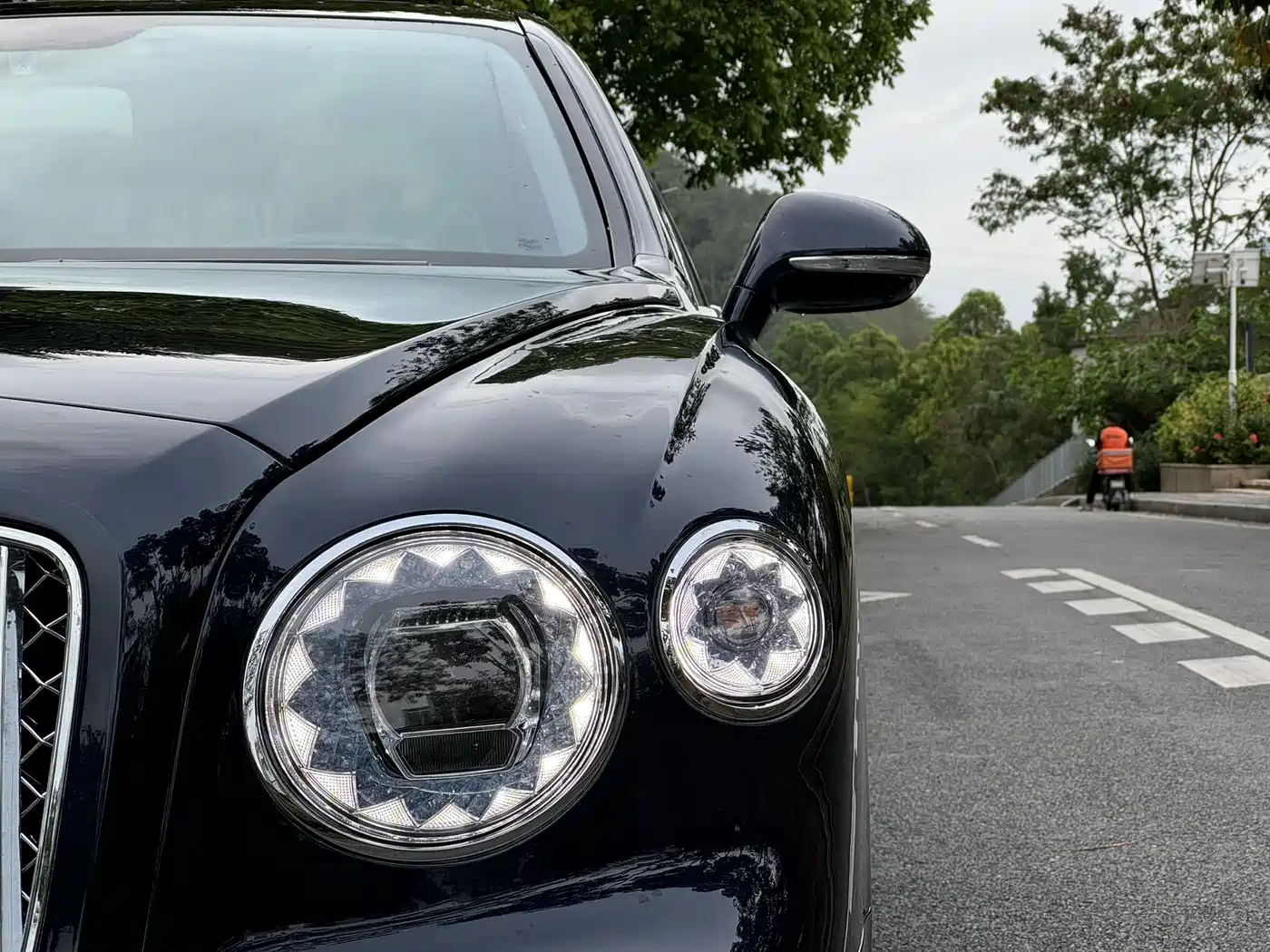 Bentley Flying Spur 2011 2010 6.0T 5-seater Version