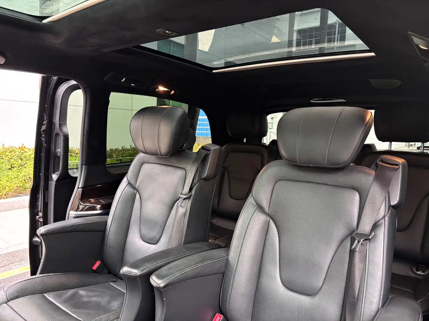 Mercedes-Benz V-Class 2018 V 260 Premium Edition China V фото 14