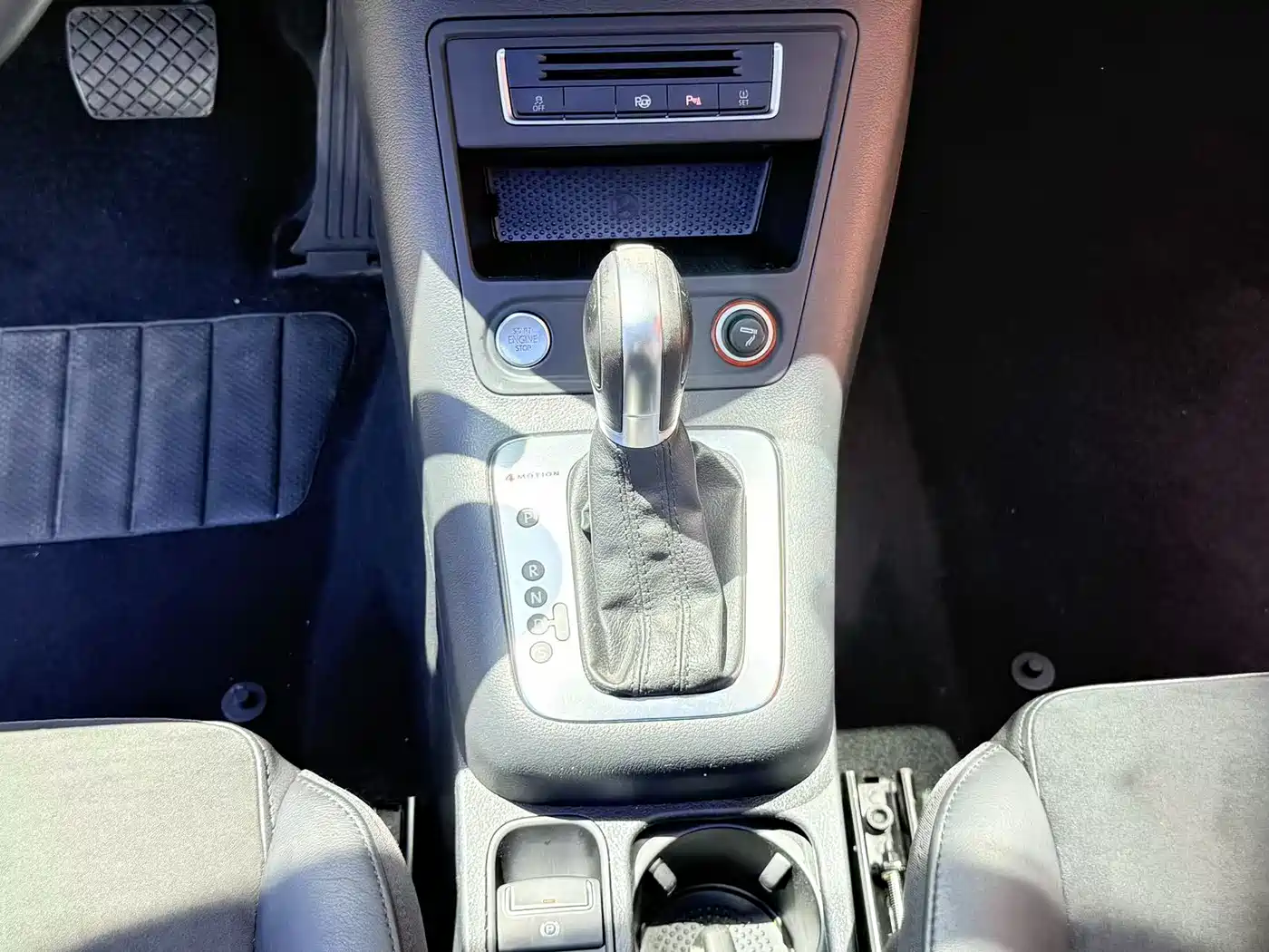 Volkswagen Tiguan 2015 2.0TSI Automatic 4WD Flagship фото 13
