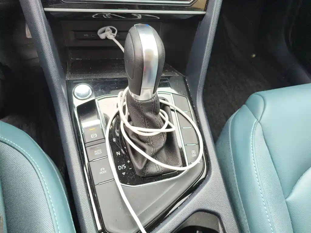 Volkswagen Tharu 2023 300TSI 2WD Full Moon Edition фото 7