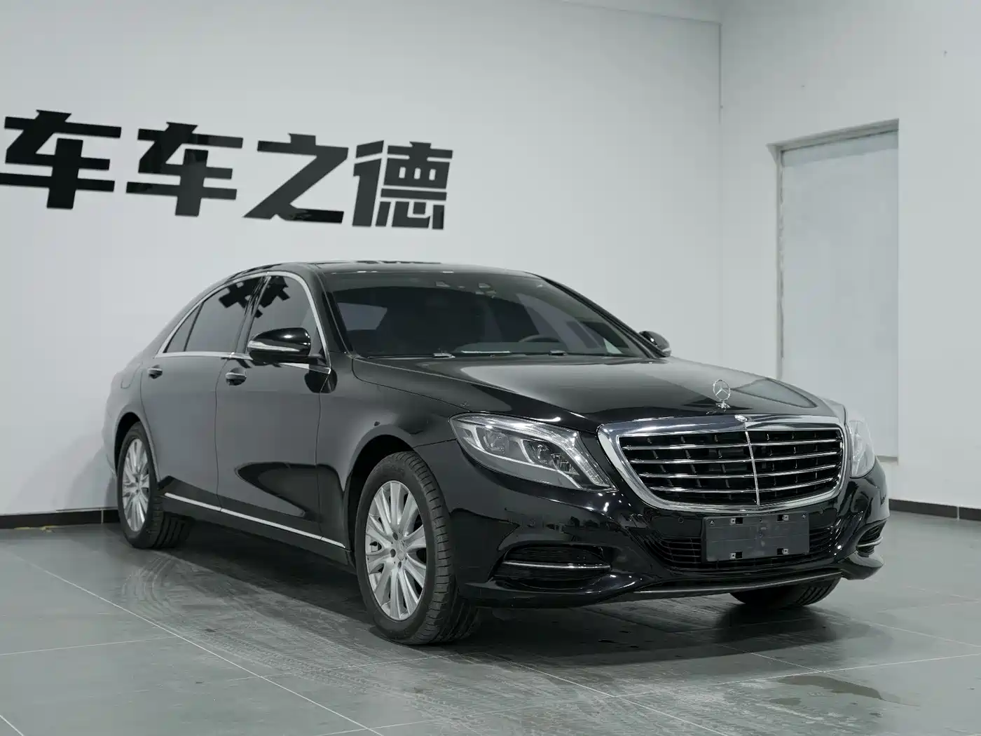 Mercedes-Benz S-Class 2014 S 320 L Business фото 2