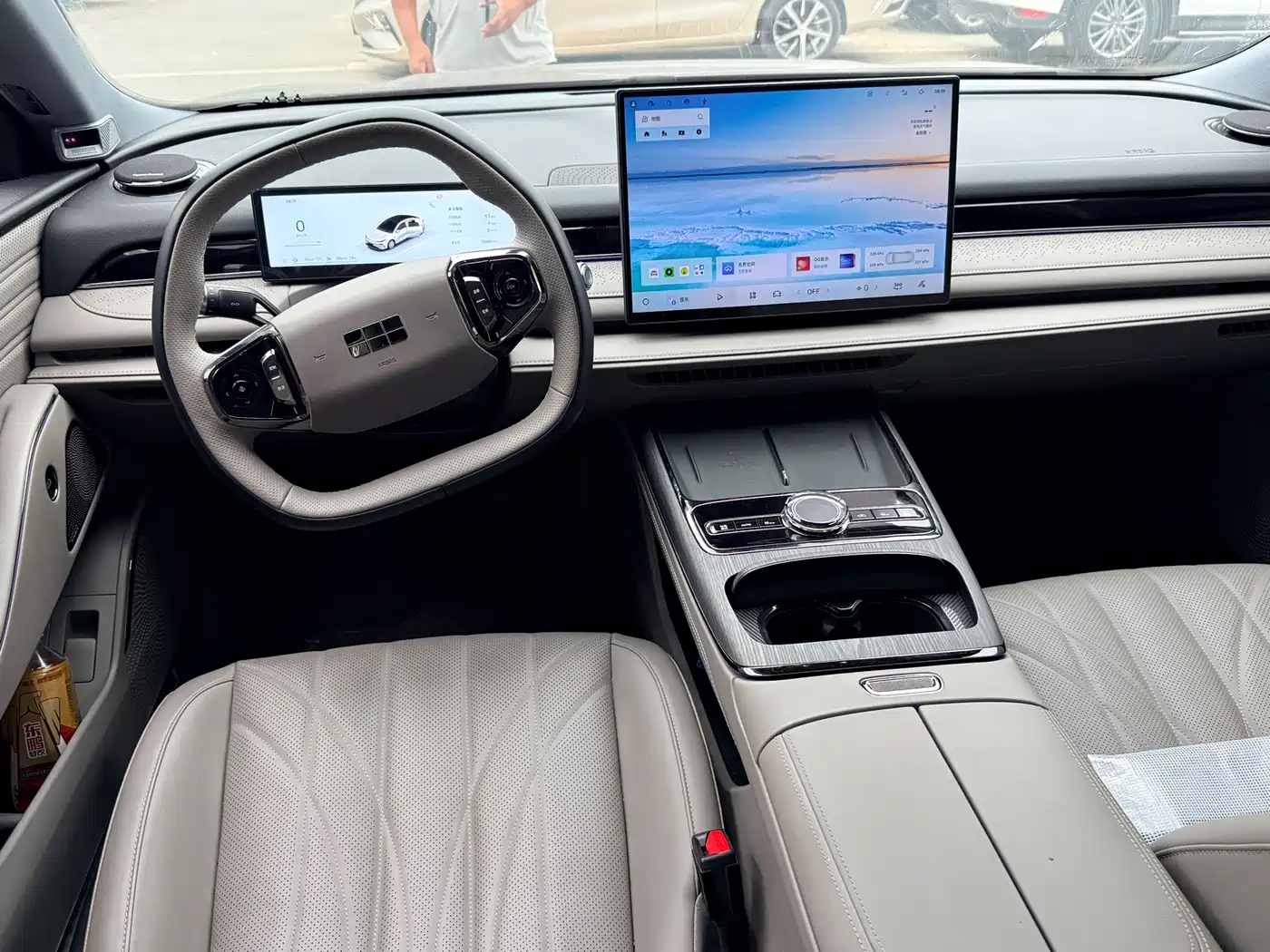 Geely Galaxy Galaxy Xingyao 8 2025 2025 130km EM-i Premium Edition
