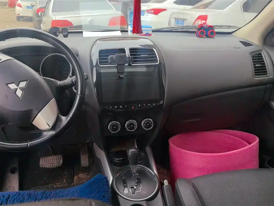 Mitsubishi ASX 2018 2.0L CVT 2WD Premium фото 12