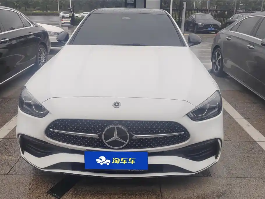 Mercedes-Benz C-Class 2025 Facelift C 260 L Night Sport Edition фото 2