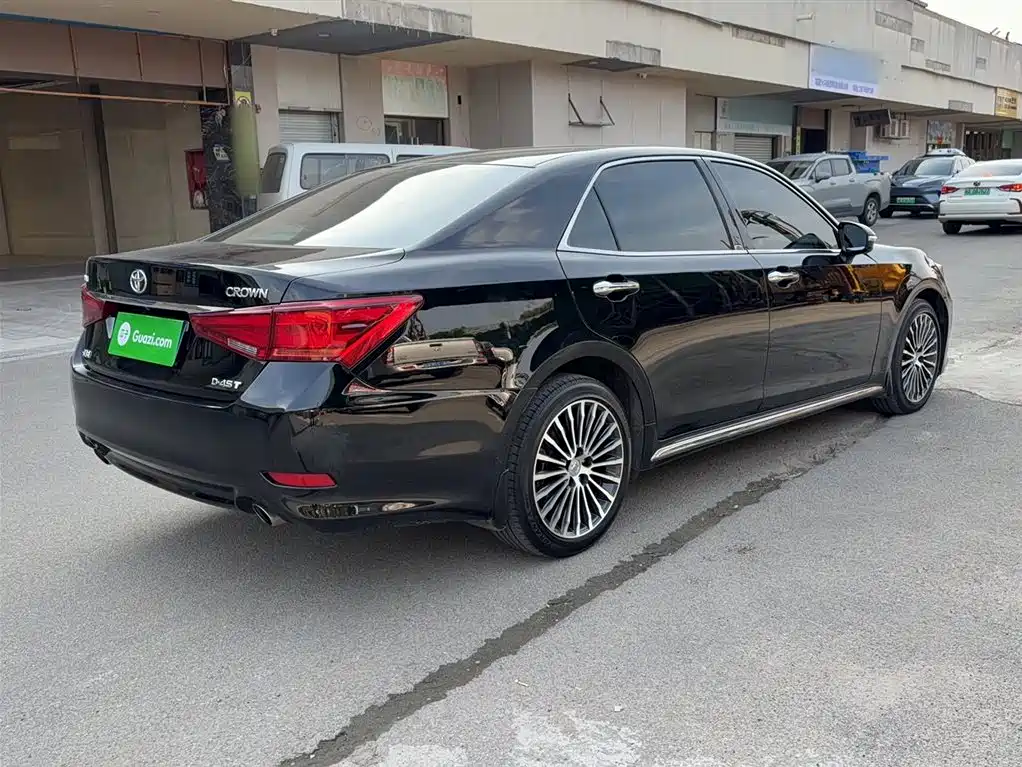 Toyota Crown 2018 2.0T Sport Edition фото 16