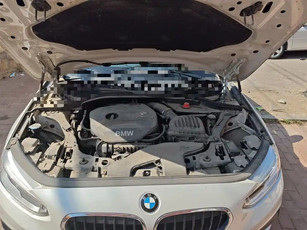 BMW 1 Series 2018 Facelift 118i Sport фото 21