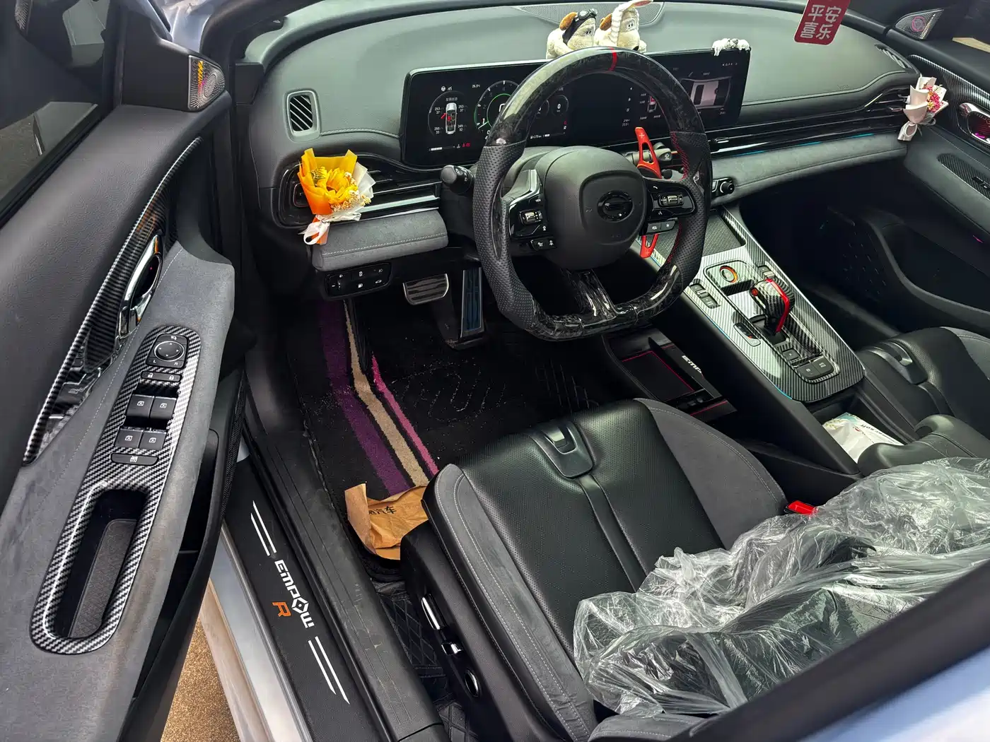 GAC Trumpchi Trumpchi Emkoo 2023 400T Auto R MAX фото 4