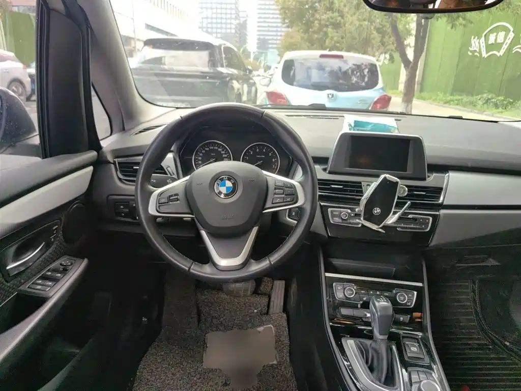 BMW 2 Series Tourer (Import) 2015 218i Leading Type фото 6