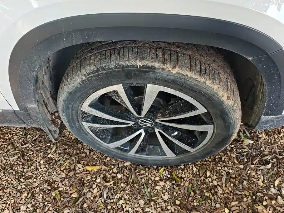 Volkswagen Tharu, миниатюра 6