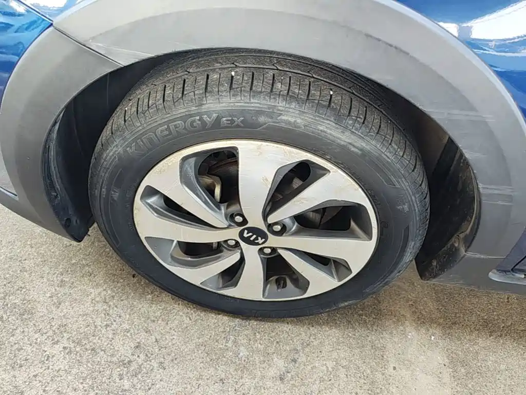 Kia KX CROSS 2018 2017 1.4L AT GLS