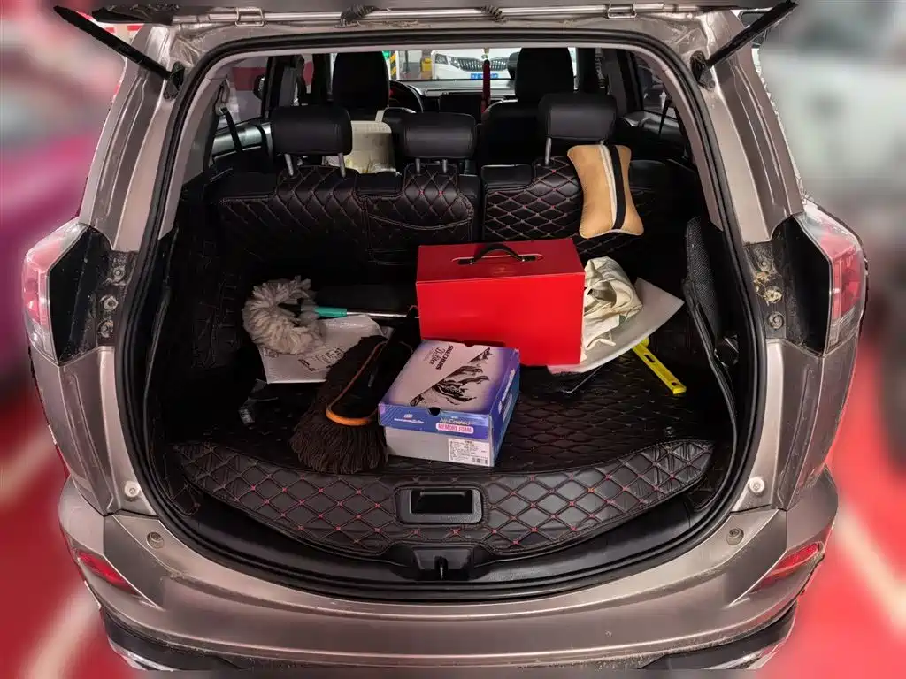 Toyota RAV4 Rongfang 2016 2.0L CVT 2WD Comfort (China V) фото 15