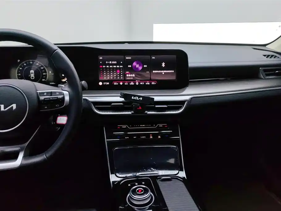 Kia K5 2021 270T CVVD Fashion Edition фото 13
