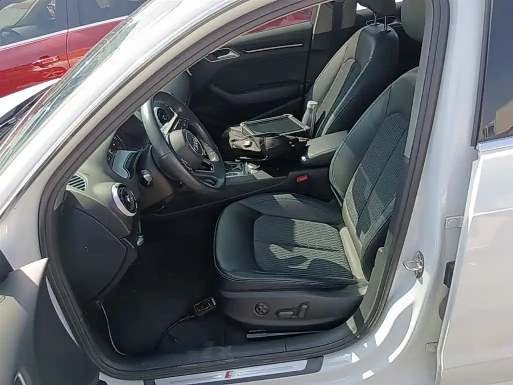 Audi A3 2019 Sportback 35 TFSI Fashion China V фото 15