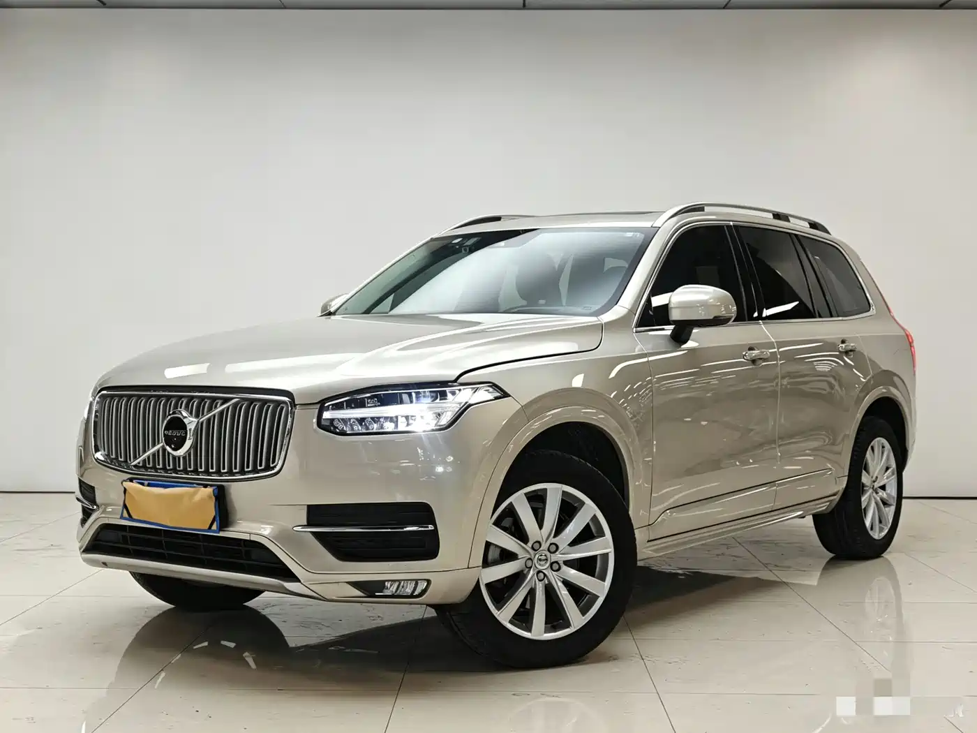Volvo XC90 2018 T6 Momentum 5-seater