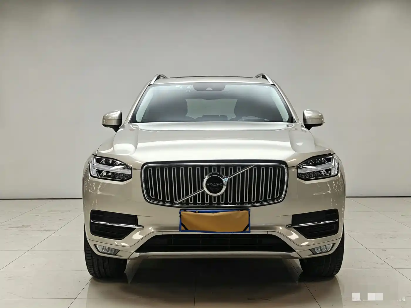 Volvo XC90 2018 T6 Momentum 5-seater фото 3