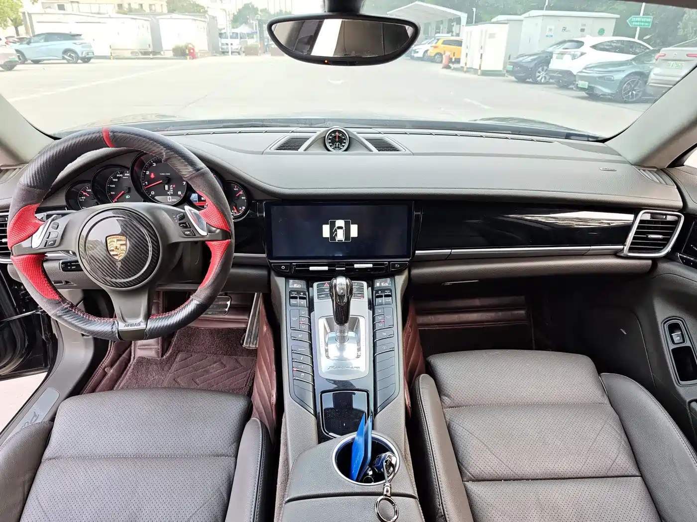 Porsche Panamera 2014 Panamera 4 3.0T фото 9