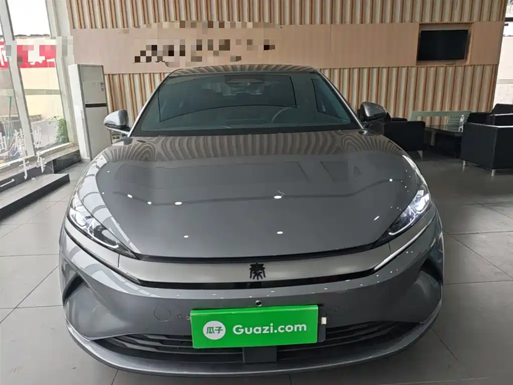 BYD Qin L 2025 EV 470KM Leading Edition фото 3