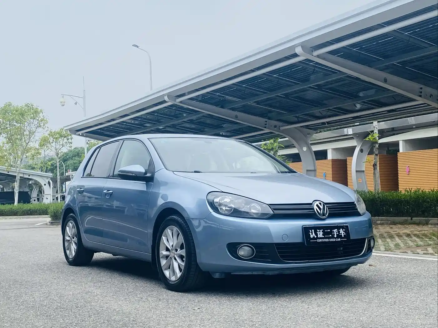 Volkswagen Golf 2011 1.4TSI Auto Luxury фото 3