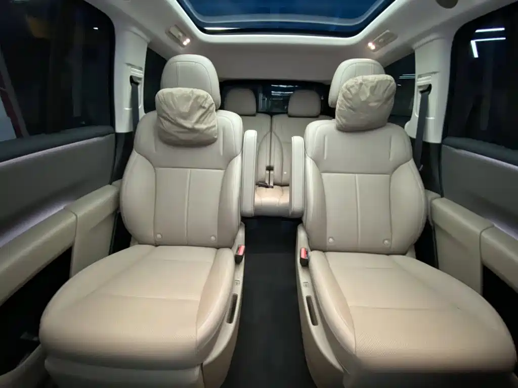 Li Auto Li i8 2026 2025 Standard Edition