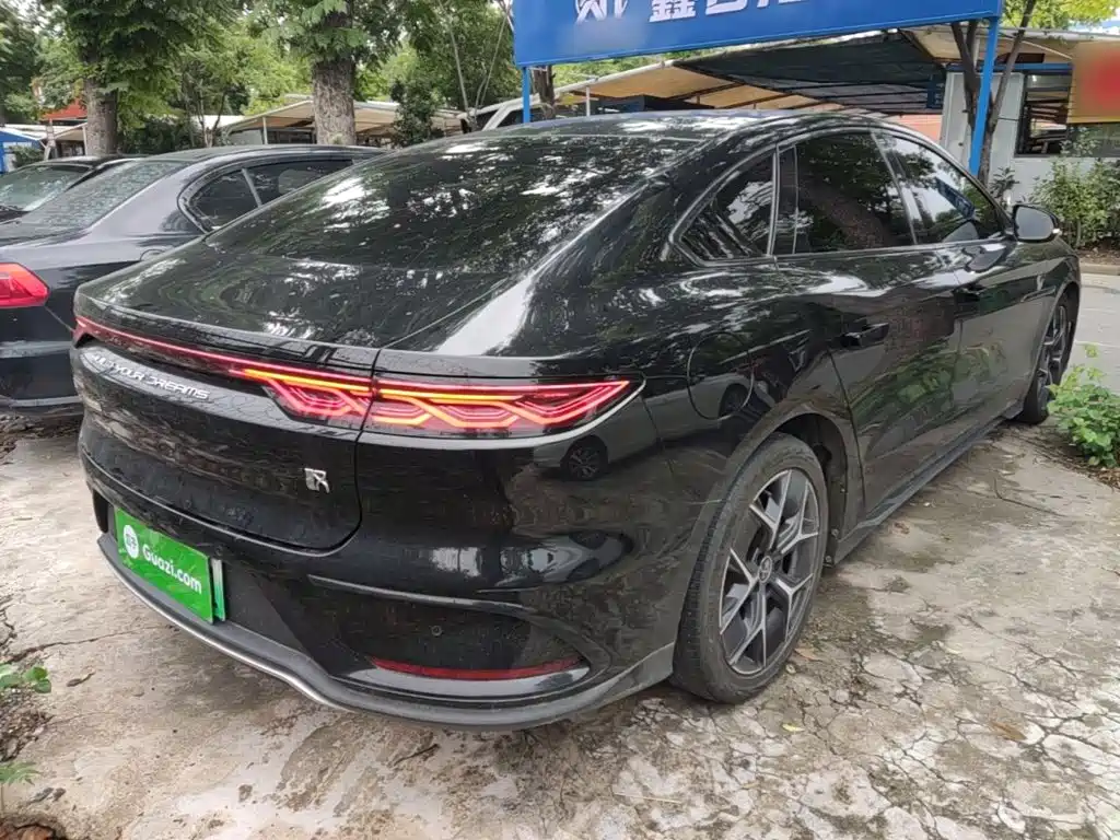 Фото 7 - BYD Han
