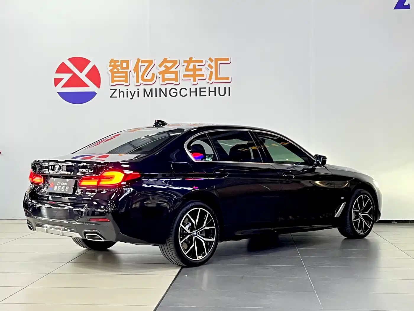 BMW 5 Series 2023 530Li Premium M Sport Package фото 12
