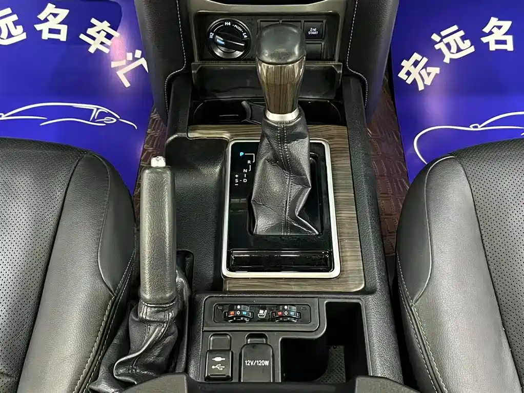 Toyota Prado 2018 3.5L Auto TX-L фото 11
