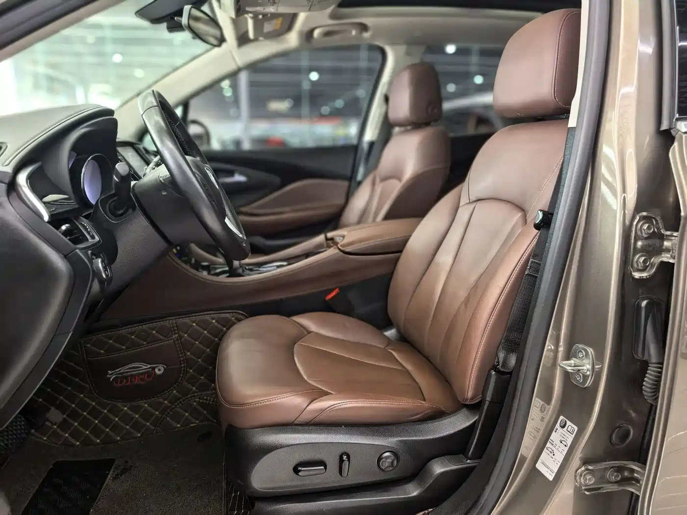 Buick Envision Plus 2019 28T 4WD Elite Type China V фото 12
