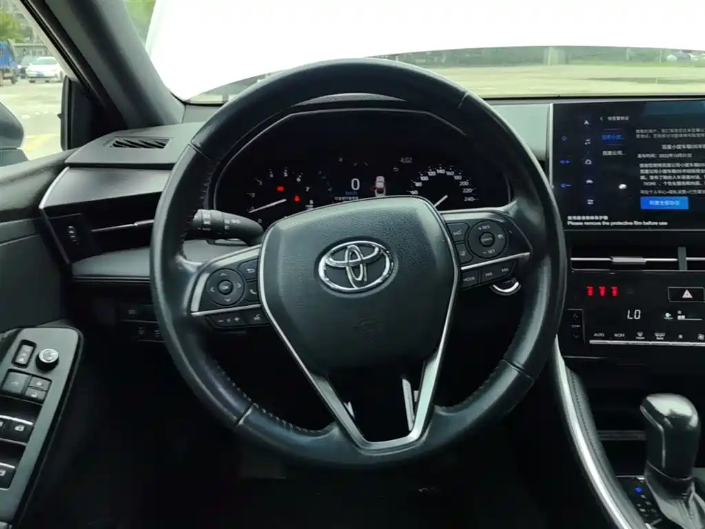 Toyota Avalon 2023 2.0L Luxury Edition фото 17