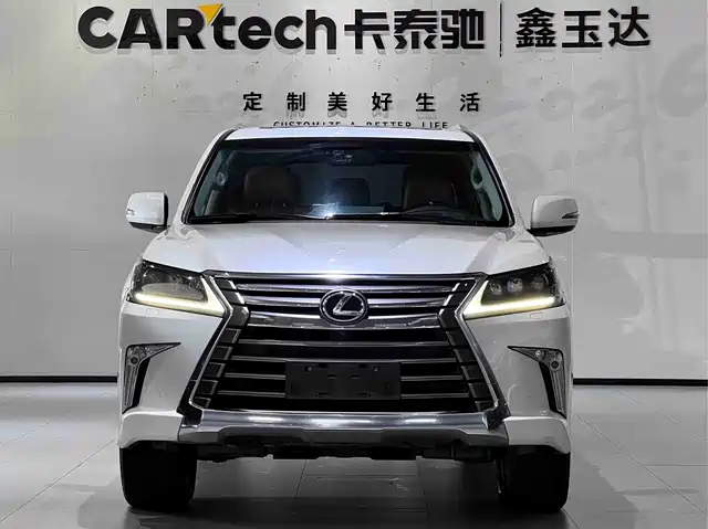 Lexus LX 2019 570 Dynamic Luxury Edition — фото 2