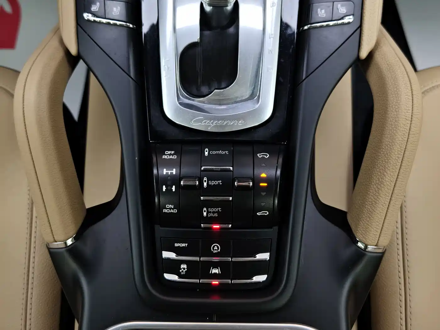 Porsche Cayenne 2016 Cayenne S 3.6T фото 32