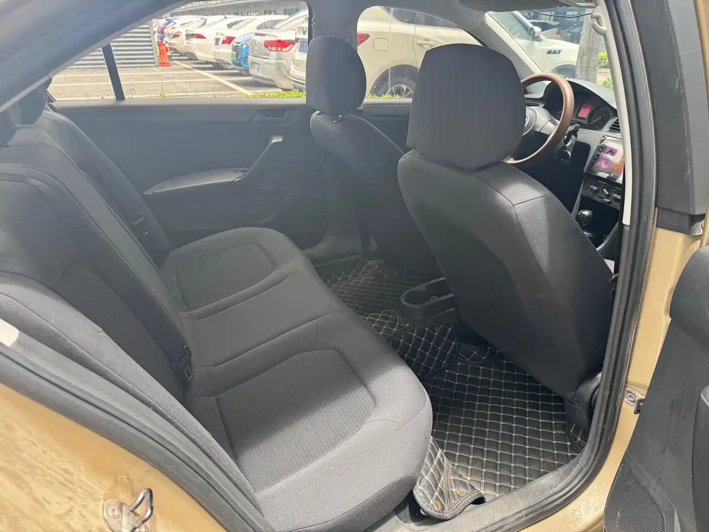 Volkswagen Santana 2013 2013 1.6L Automatic Trend Edition