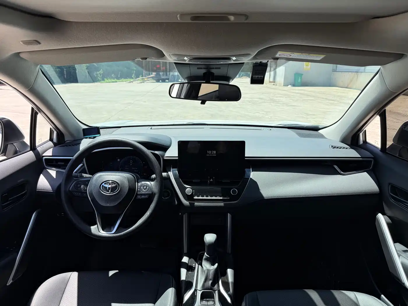 Toyota Frontlander 2024 2.0L CVT Leading Plus Edition фото 10