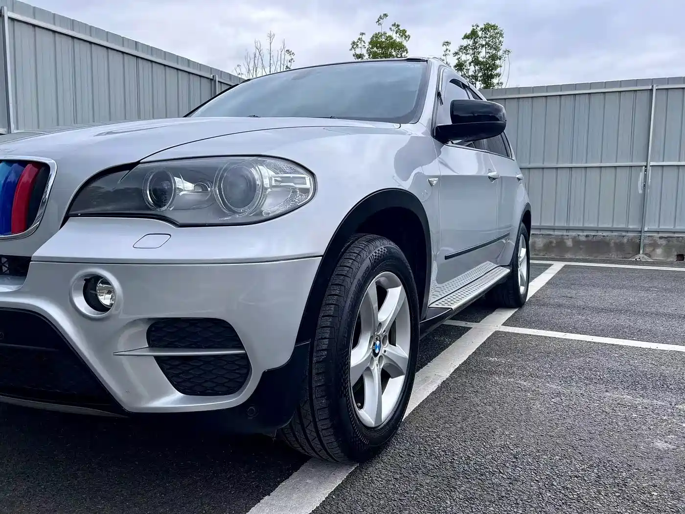 BMW X5 (Import) 2011 2011 xDrive35i Luxury Edition