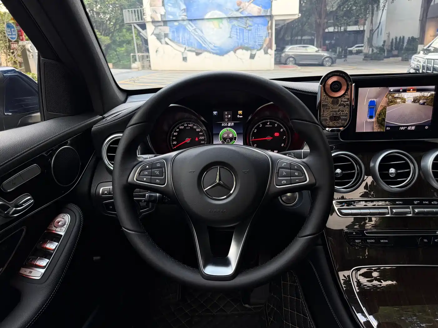 Mercedes-Benz GLC 2019 GLC 260 L 4MATIC Luxury фото 8