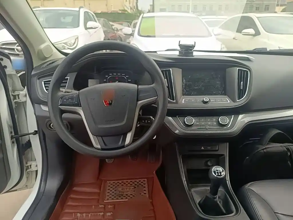 Roewe 360 2017 2017 1.5L Manual Luxury Edition