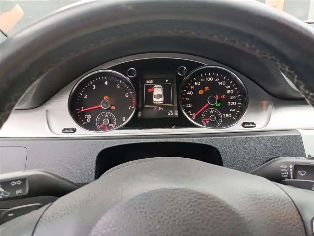 Volkswagen FAW-Volkswagen CC 2015 2.0TSI Luxury фото 4