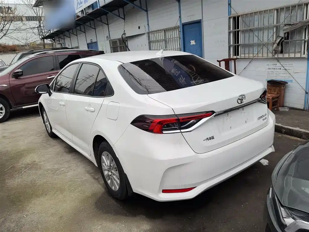 Toyota Corolla 2022 1.2T S-CVT Pioneer PLUS Edition фото 5