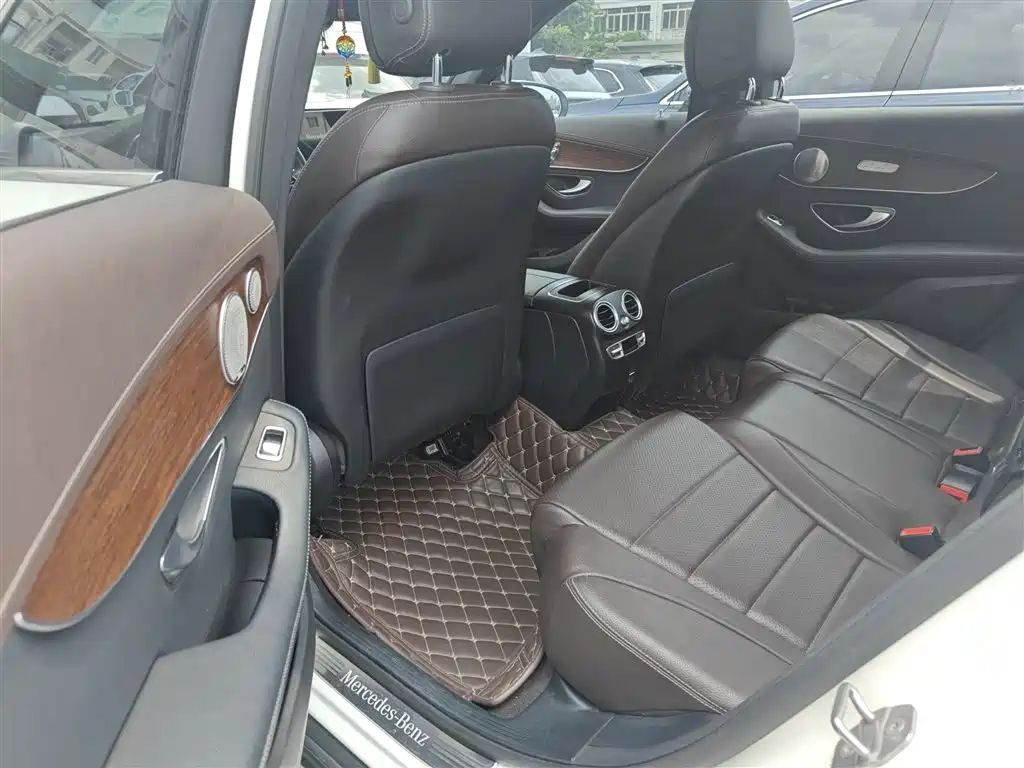Mercedes-Benz GLC 2020 GLC 300 L 4MATIC Dynamic фото 13