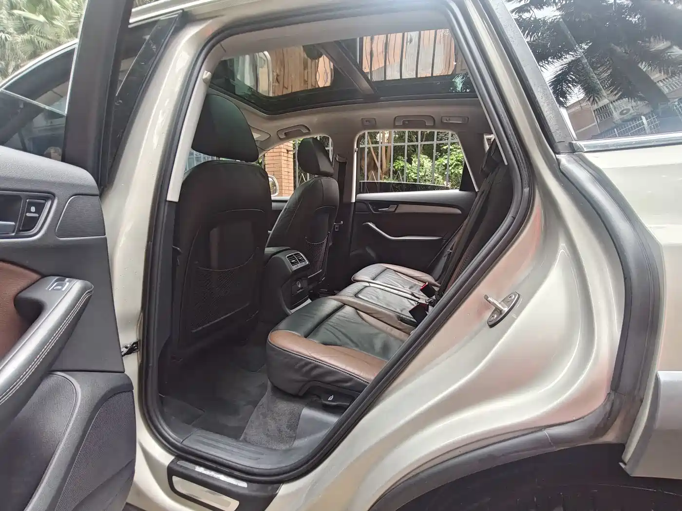 Audi Q5 2017 Plus 40 TFSI Technology фото 17