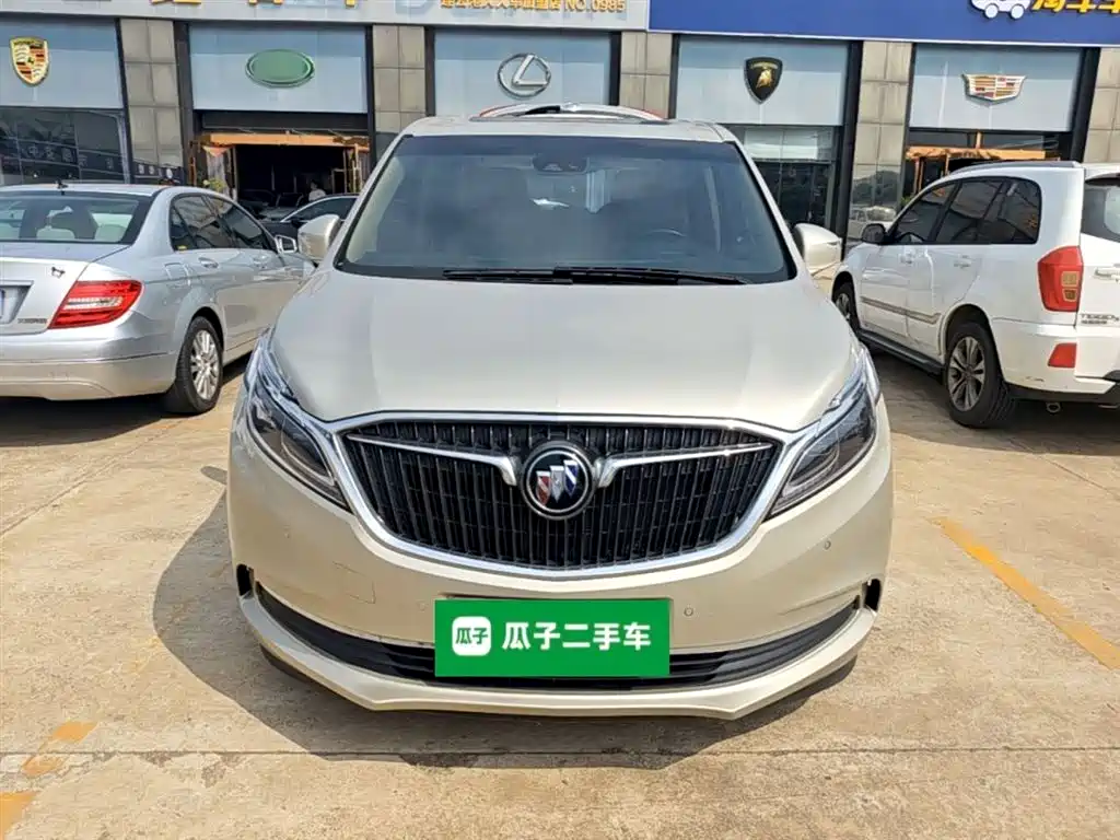 Buick GL8 2017 ES 28T Flagship China V фото 3