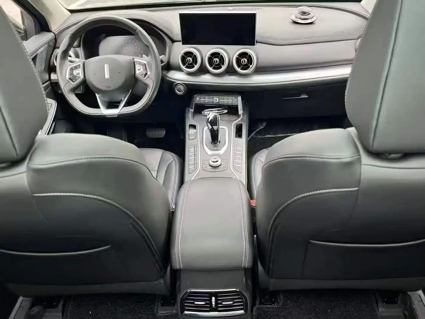 WEI PAI WEI BRAND VV5