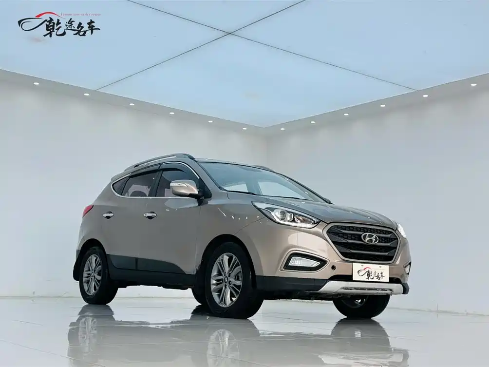Hyundai Beijing Hyundai ix35 2013 2.0L Auto 2WD Smart GLS China IV фото 3