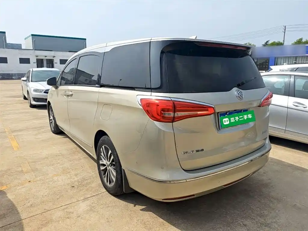 Buick GL8 2017 ES 28T Flagship China V фото 23