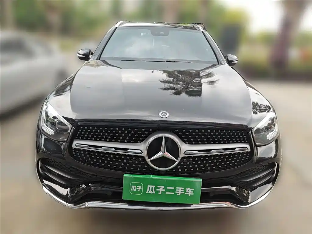 Mercedes-Benz GLC 2020 GLC 300 L 4MATIC Luxury фото 2